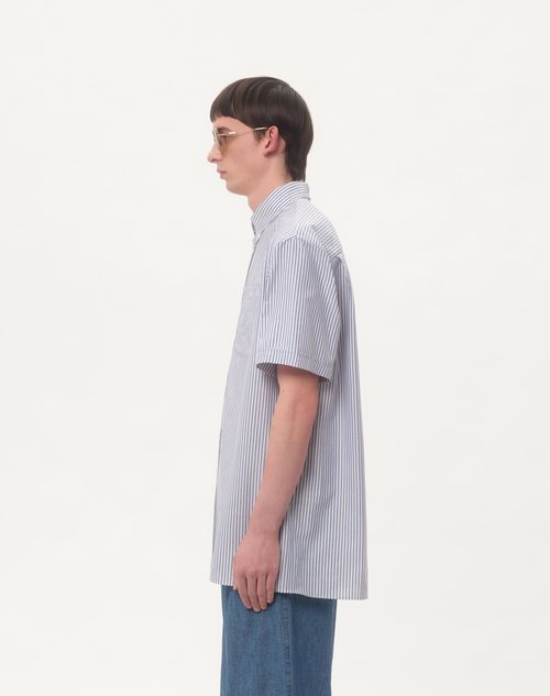  - White/blue