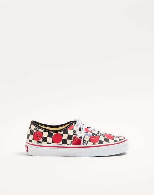Valentino Garavani - Valentino Garavani And Vans Low-top Trainer In Fabric With Vlogo Checkerboard Print And Polka Dot Detail - Butter/black/rouge Pur - Woman - Trainers
