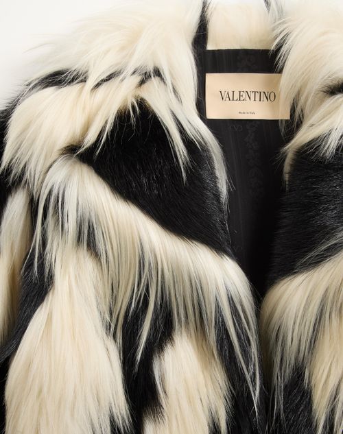 Valentino - Cappotto In Shearling - Nero/avorio - Donna - Nuovi Arrivi