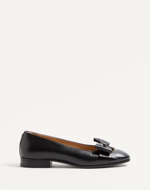Valentino Garavani - Bowow Kidskin Ballerina - Black - Man - Loafers And Driver