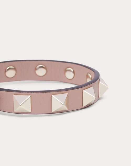 Valentino rockstud 2025 bracelet poudre