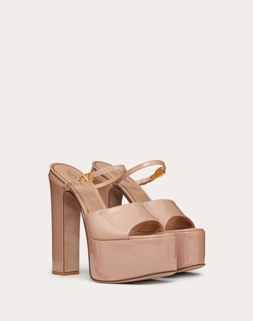 Valentino Garavani - Valentino Garavani Tan-go Platform Patent Leather Slide 155mm - Rose Cannelle - Woman - Sandals