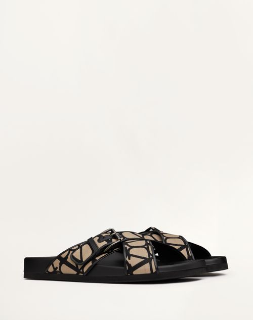 Valentino Garavani - Fussfriend Slide Sandal In Toile Iconographe Technical Fabric - Natural/black - Man - Sandals