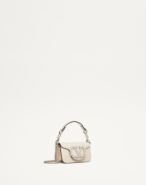 Valentino Garavani - Micro-sac Valentino Garavani Locò Avec Chaîne Et Logo Façon Bijou - Light Ivory - Femme - Sacs Porté Épaule