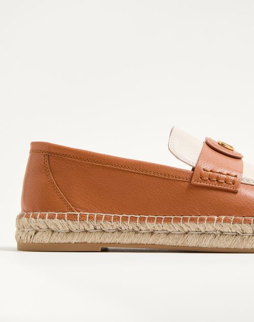 Valentino Garavani - Palm Avenue Calfskin Loafer - Roasted Pecan/ivory - Man - Man Shoes Private Promotions