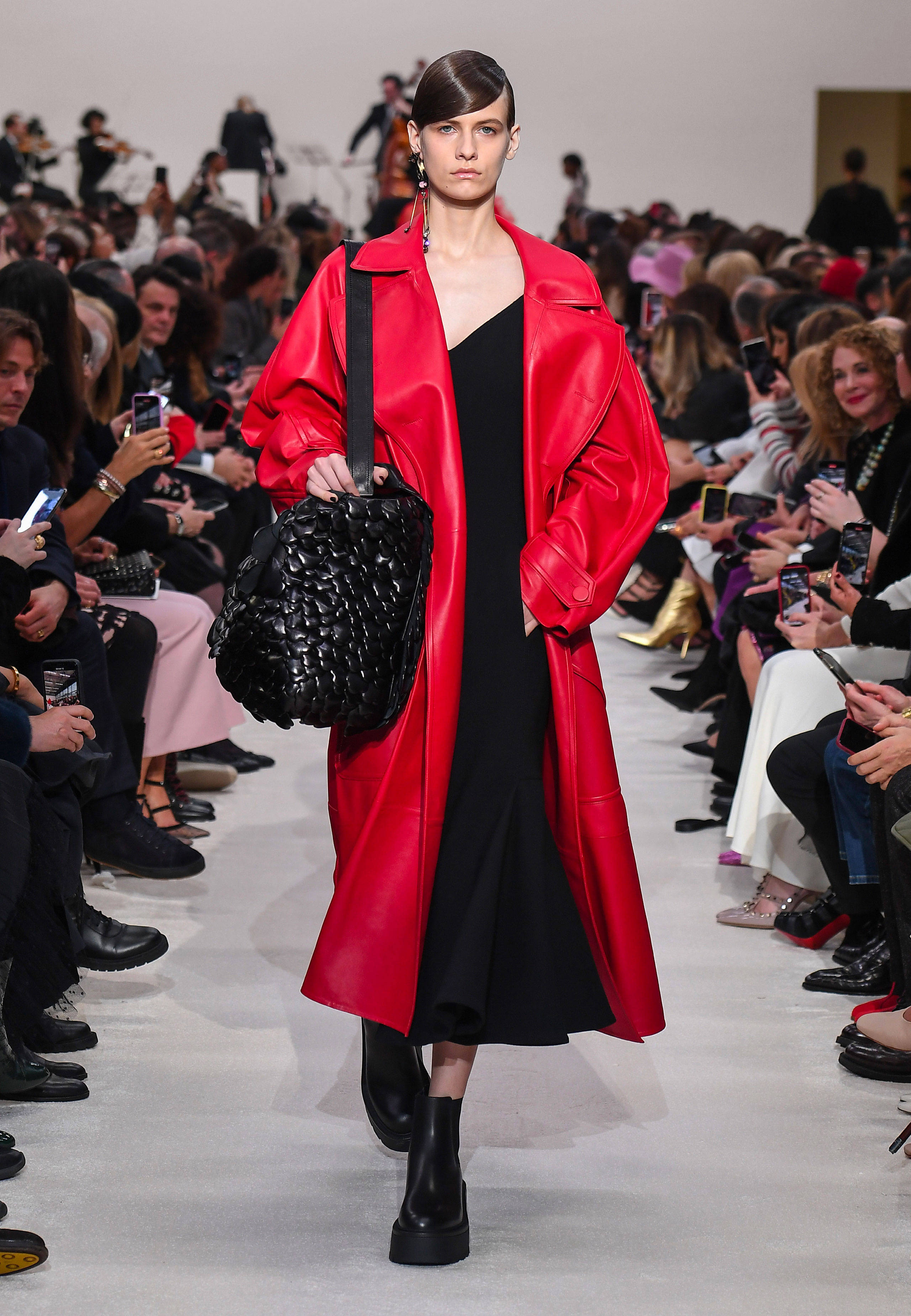 Valentino - Fall/Winter 2020-21 Women's Collection - Look 32