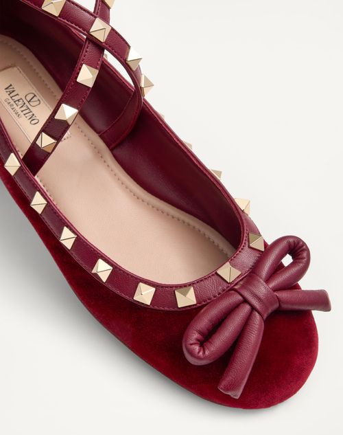 Rockstud Velvet Ballerina for Woman in Cherry Red | Valentino US Rockstud Velvet Ballerina for Woman in Cherry Red | Valentino US