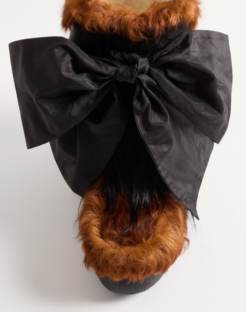 Valentino Garavani - Snowish Fur Ankle Boot - Black - Woman - Boots