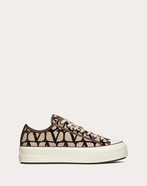 Valentino Garavani - Totaloop Xl Low-top Sneaker In Toile Iconographe Fabric - Beige/black - Man - Sneakers