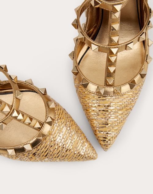 Valentino Garavani Rockstud Leather Sandals in Gold - Valentino