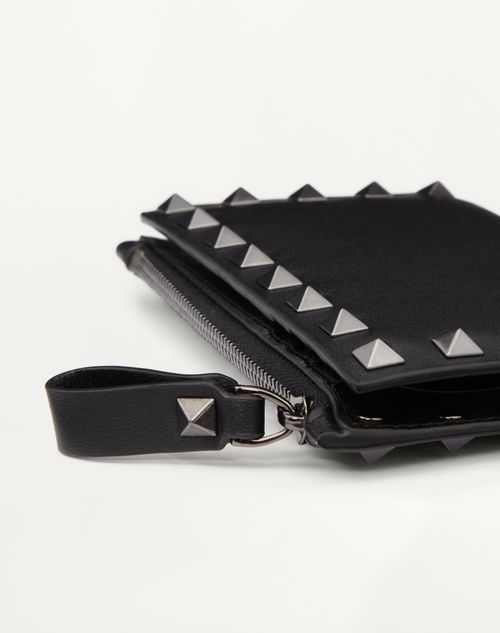 Rockstud Calfskin Cardholder With Zip for Woman in Black Rockstud Calfskin Cardholder With Zip for Woman in Black
