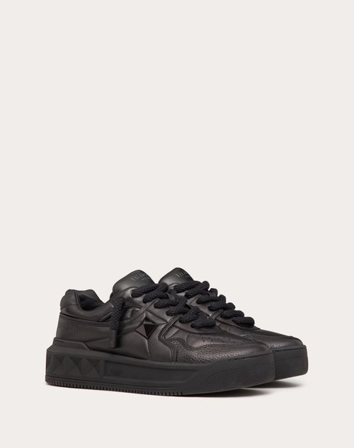 Valentino Garavani - One Stud Xl Nappa Leather Low-top Sneaker - Black - Man - Trainers