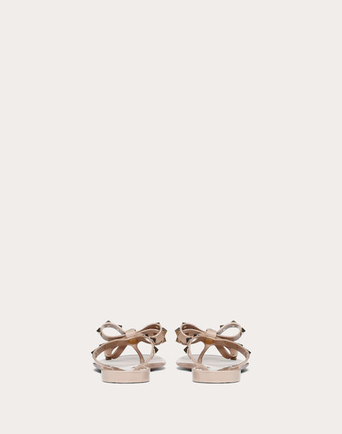 Valentino garavani rockstud jelly best sale thong sandals