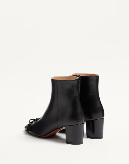  - Black/coffe