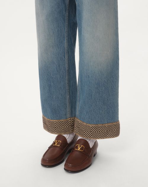 Valentino Garavani - Vlogo Signature Buffalo Loafer - Bark Brown - Man - Shoes