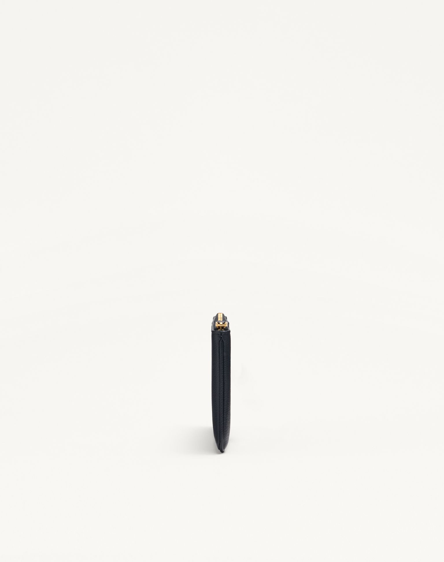 발렌티노 브이로고 시그니처 그레이니 카프스킨 클러치백 6W2P0AK5SNP_0NO