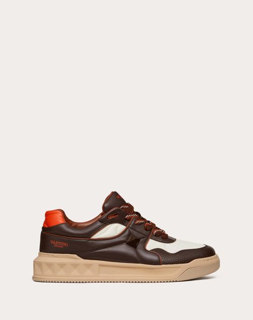 Valentino Garavani - One Stud Nappa Leather Low-top Sneaker - Fondant/ivory - Man - One Stud - M Shoes