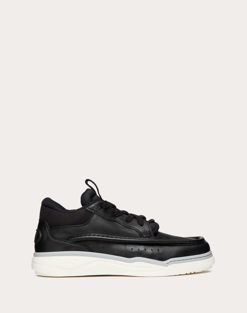 Valentino Garavani - Calfskin Leather Mid-top Runboot Sneaker - Black - Man - Sneakers