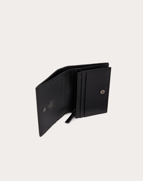 Small Rockstud Calfskin Wallet for Woman in Black