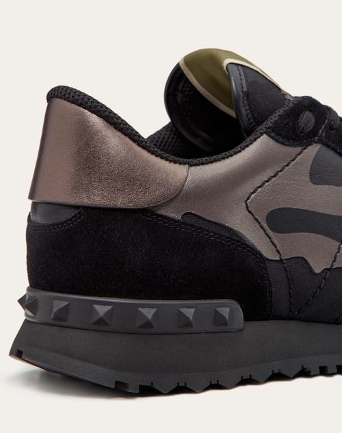 Valentino Camo Rockstud Sneakers Valentino Garavani Rockrunner
