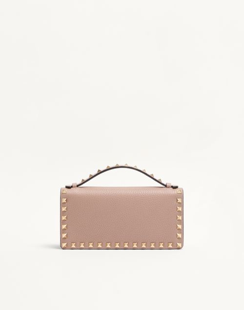 Valentino Garavani - Rockstud Wallet With Chain In Grainy Calfskin - Poudre - Woman - Wallets And Small Leather Goods
