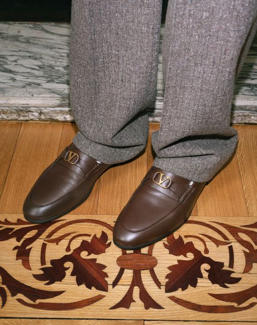 Valentino Garavani - Vlogo Signature Nappa Leather Loafer - Brown - Man - Loafers And Drivers