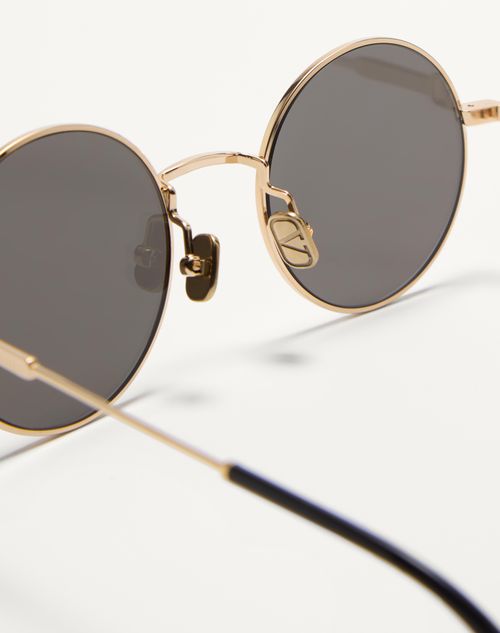  - Gold/silver