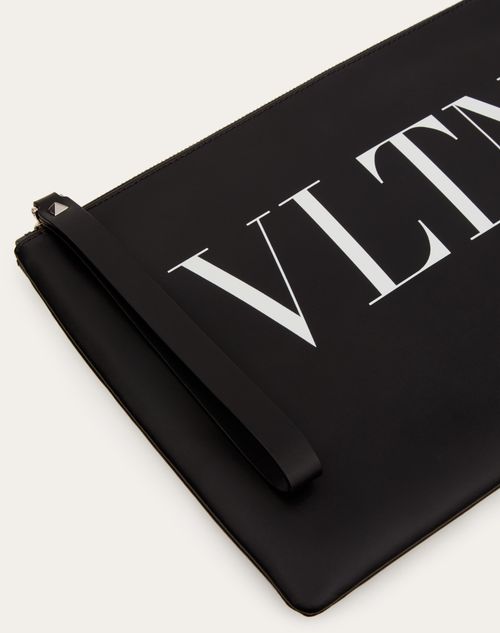 Valentino Garavani - Vltn Pouch - Black/white - Man - Bags