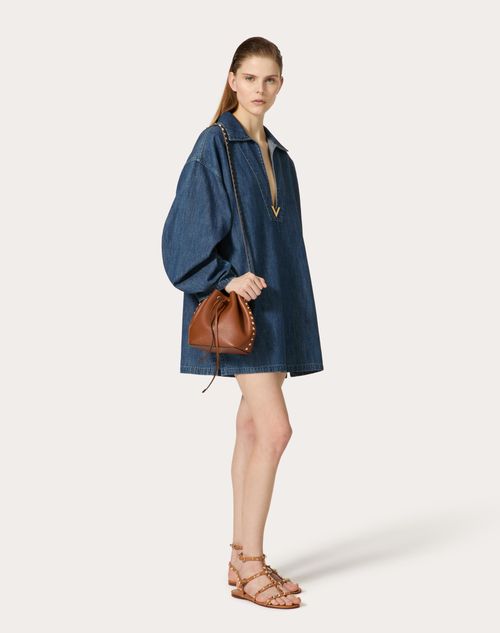 Valentino Garavani - Rockstud Grainy Calfskin Bucket Bag - Saddle Brown - Woman - Valentino Garavani Rockstud