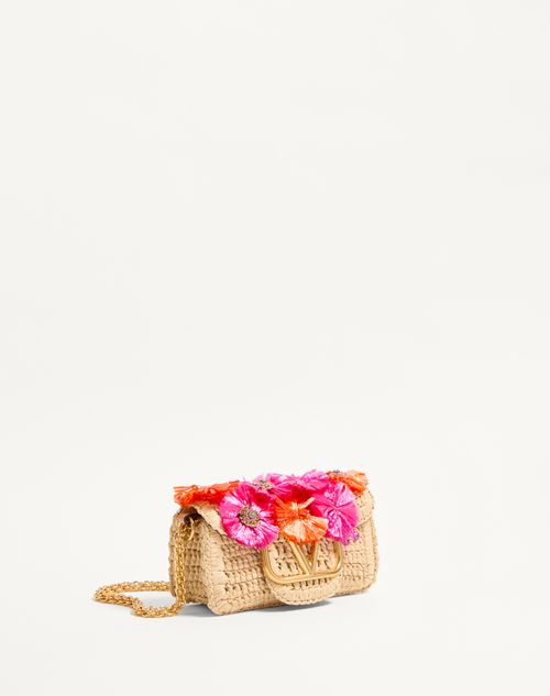 Valentino Garavani - BOLSO PEQUEÑO DE HOMBRO VALENTINO GARAVANI LOCÒ DE RAFIA CON FLORES TRIDIMENSIONALES Y CUENTAS - Natural/rojo - Mujer - Bolsos De Hombro