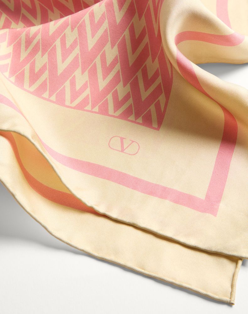 Valentino Garavani Toute La V Silk Scarf Woman Cream/Pink Uni