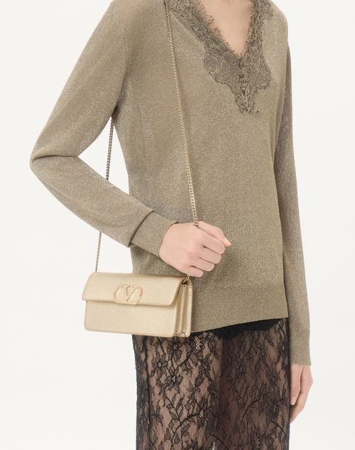 Valentino Garavani - Portefeuille À Chaîne Vlogo Signature En Cuir De Veau Grainé Laminé - Platine - Femme - Portefeuilles Et Petite Maroquinerie