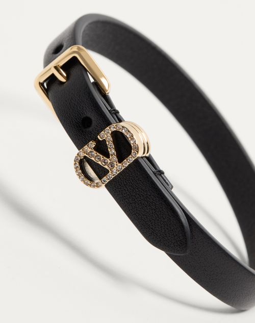Valentino Garavani - Valentino Garavani Ovalette Bracelet In Leather And Swarovski® Crystals - Black - Woman - Jewellery