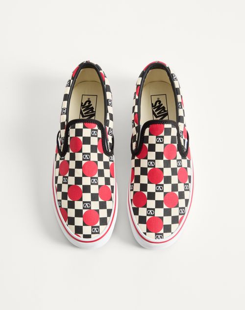 Valentino Garavani - Valentino Garavani And Vans Fabric Slip-on Trainer With Vlogo Checkerboard Print And Polka Dot Detail - Butter/black/rouge Pur - Man - Trainers