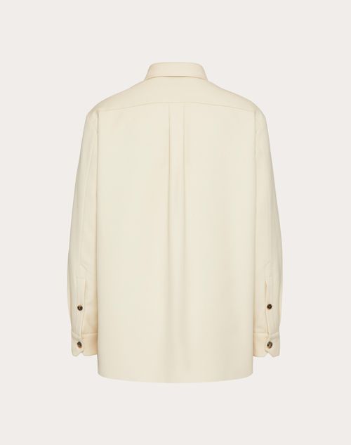 Valentino - 브이로고 시그니처 패치 장식 울 개버딘 셔츠 재킷 - 베이지 - 남성 - 재킷 & 다운 재킷