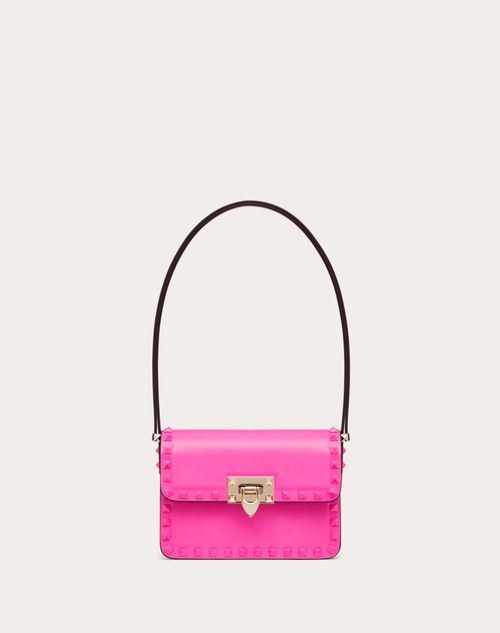 Small Rockstud23 Smooth Calfskin Shoulder Bag for Woman in Pink Pp