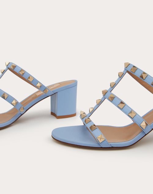 Light blue valentino rockstud on sale shoes