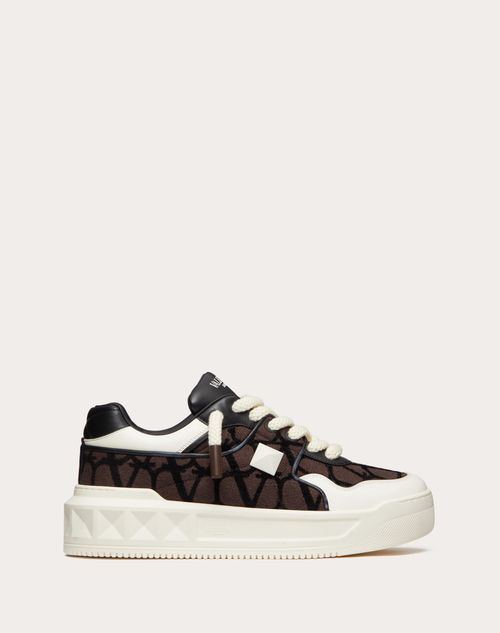 Valentino cheap sneaker sale