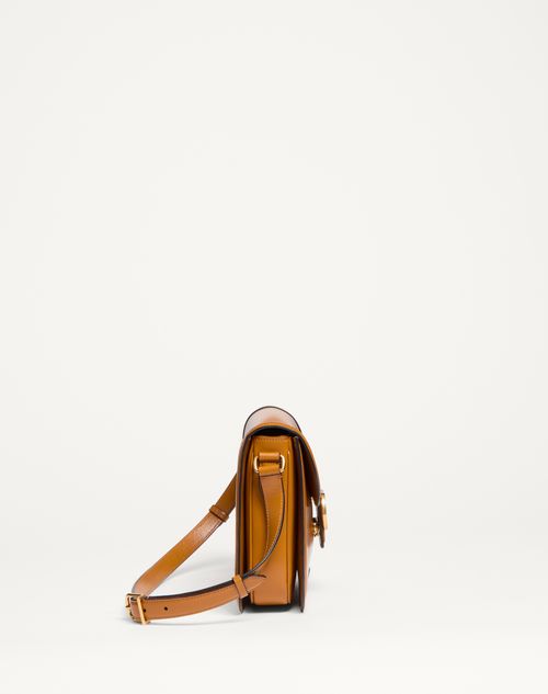  - Cuir Doré