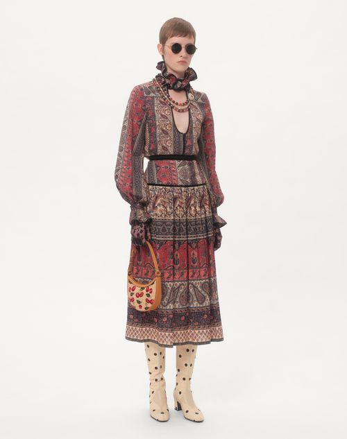 Valentino Garavani - Vlogo Signature Mini Hobo Bag In Jacquard Raffia With Cherryfic Pattern - Natural/red - Woman - Shoulder Bags