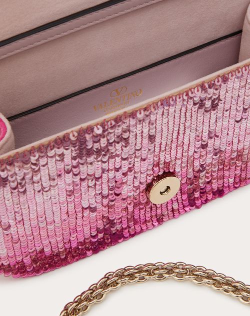 Valentino clutch best sale bag pink