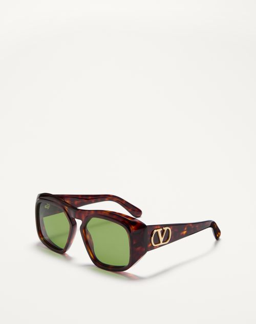 - Brown/green