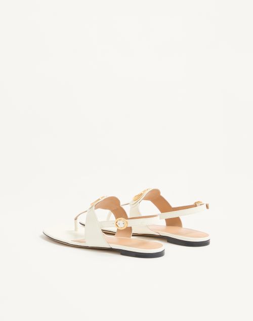 Valentino Garavani - Vlogo Signature Thong Sandal In Calfskin - Ivory - Woman - Sandals