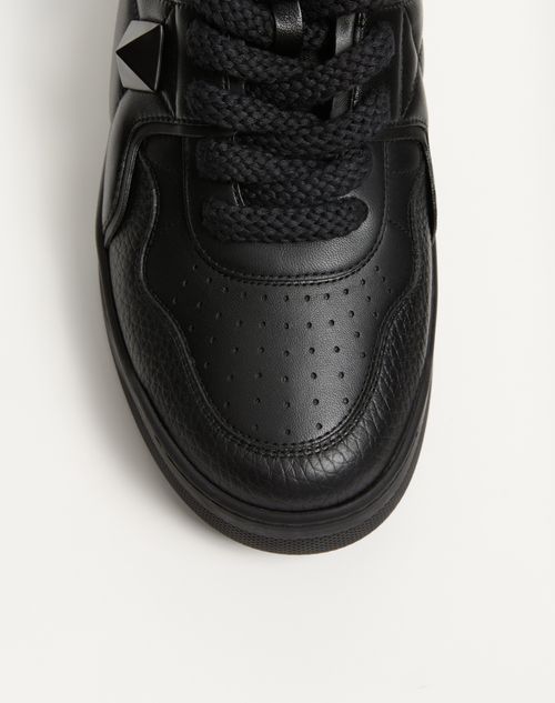 新品 VALENTINO 定番ワンスタッズ ナッパレザー スニーカー 37サイズ ワンスタッズ Xl ナッパレザー ロートップスニーカー for メンズ