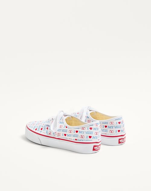 Valentino Garavani - Valentino Garavani And Vans Low-top Trainer In Valentino Vans Love Print Fabric - White/rouge Pur/sky Blue - Woman - Trainers