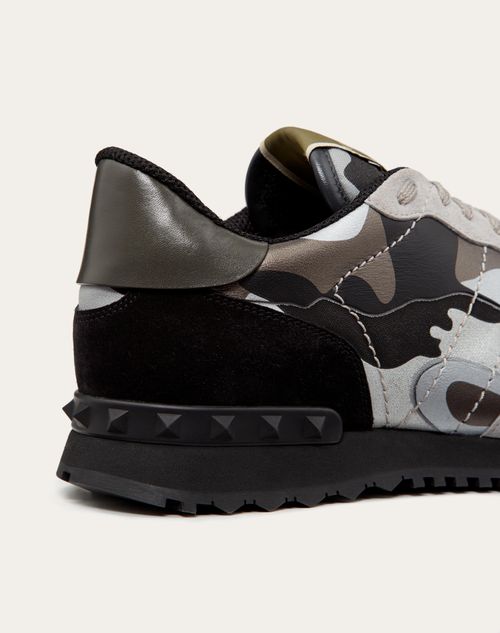 Sneakers 2024 camouflage valentino