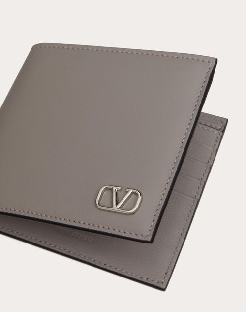 Valentino Garavani - Vlogo Signature Wallet - Pearl Gray - Man - Wallets And Small Leather Goods