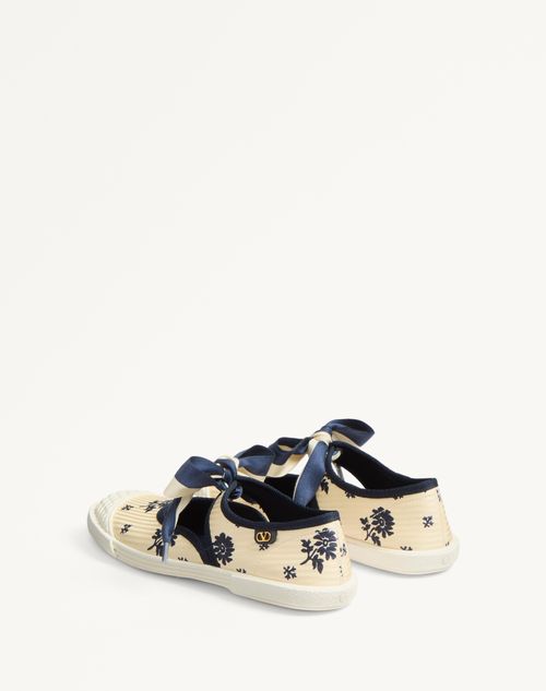  - Butter/blue