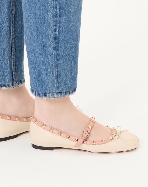 Valentino Garavani - Mary-jane Rockstud Ballerina In Nappa 05mm - Butter - Woman - Ballerinas
