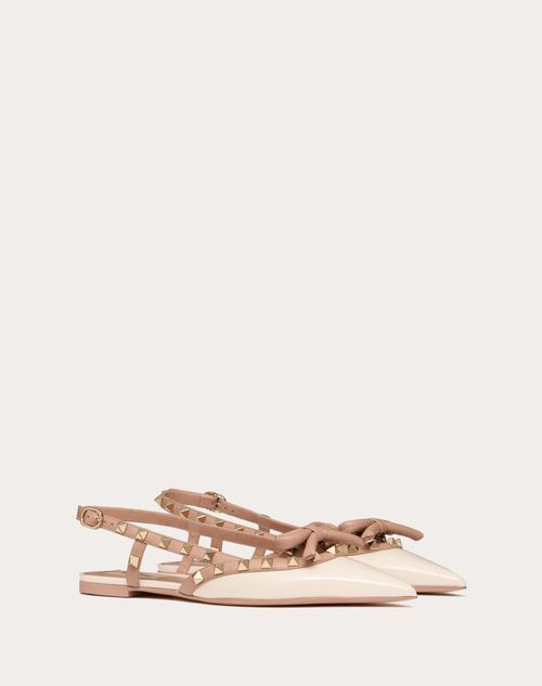 Valentino Garavani - Rockstud Slingback-ballerinas Aus Lackleder Mit Schleife - Rose Cannelle - Frau - Ballerinas